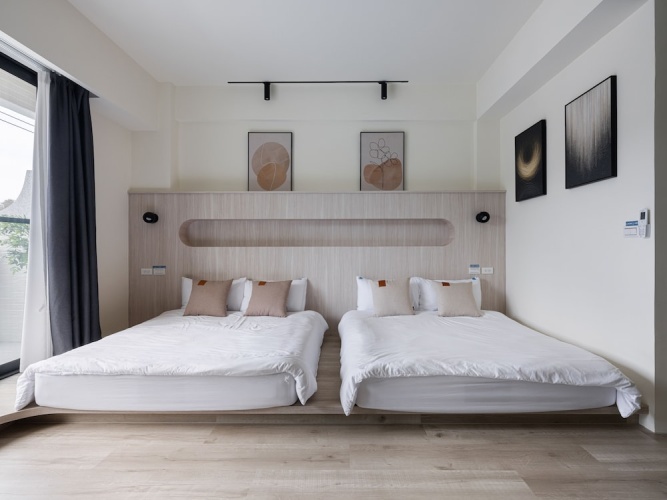 Deluxe Quadruple room