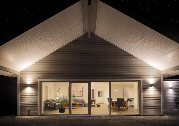 3 Bedrooms Cottage