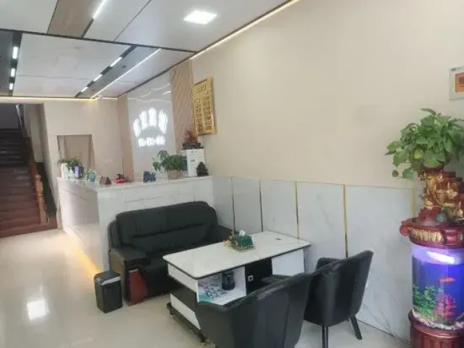 Junyi Hotel