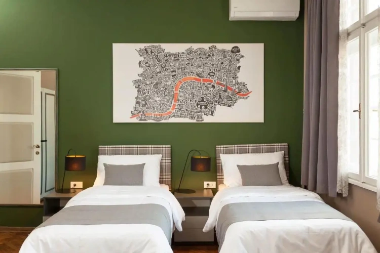 Deluxe Twin room