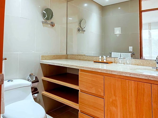 Standard Single room with street view