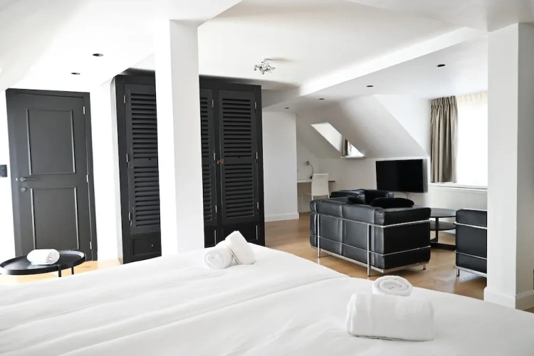 Superior Suite
