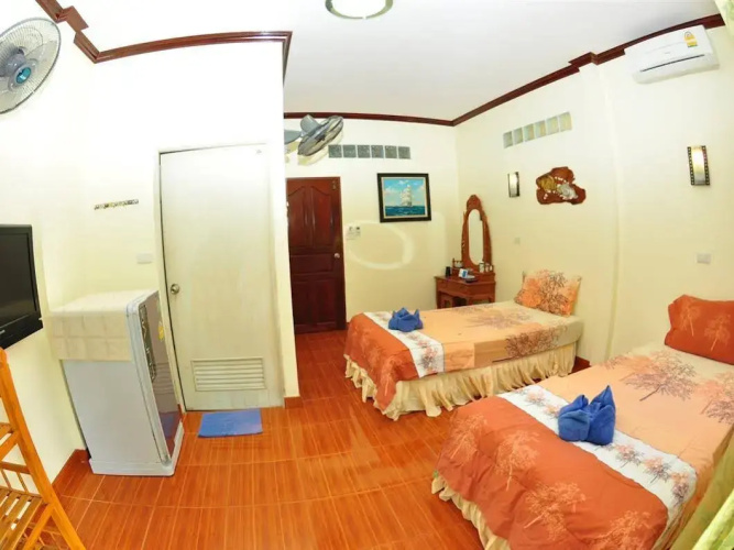 Harmony House - Hostel