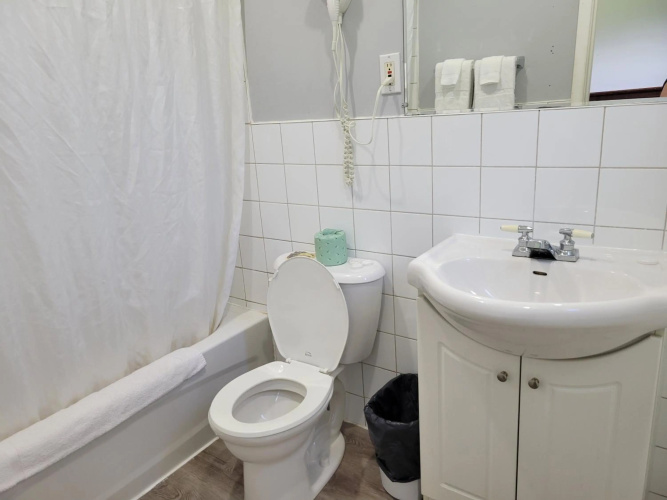 The Cedarview Motel photo 8