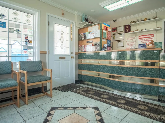 Lamplighter Motel