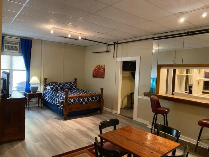 Deluxe Double Suite