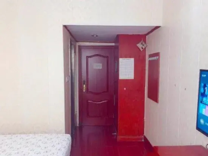 Huguang Hostel