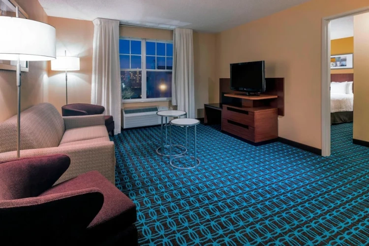 1 Bedroom Suite