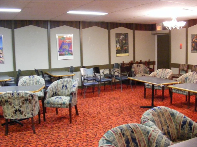 Elkford Motor Inn