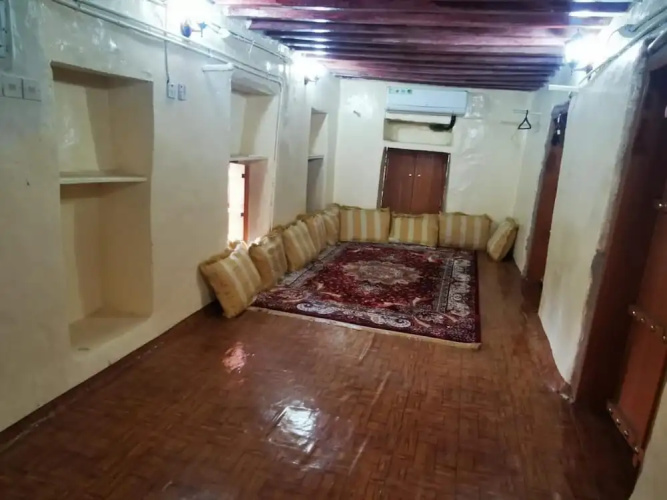 Misfah Old House
