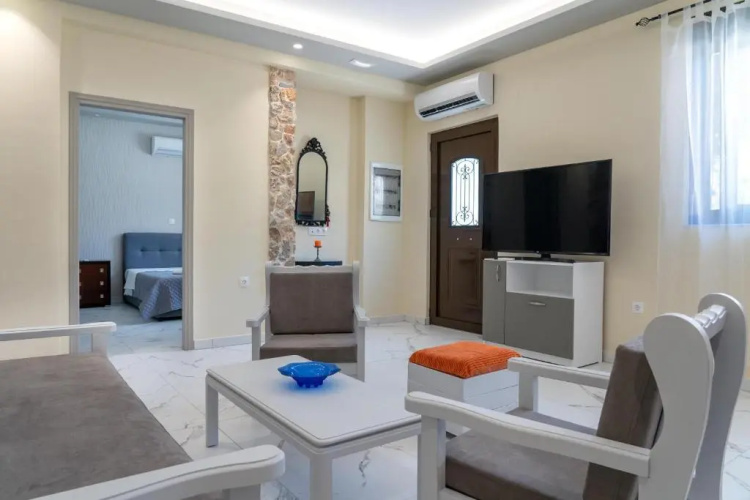 Villa Rafaella2