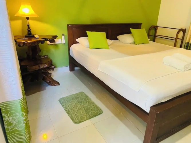 1 Bedroom Luxury room with land view