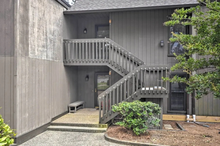 1 Bedroom Apartment with balcony