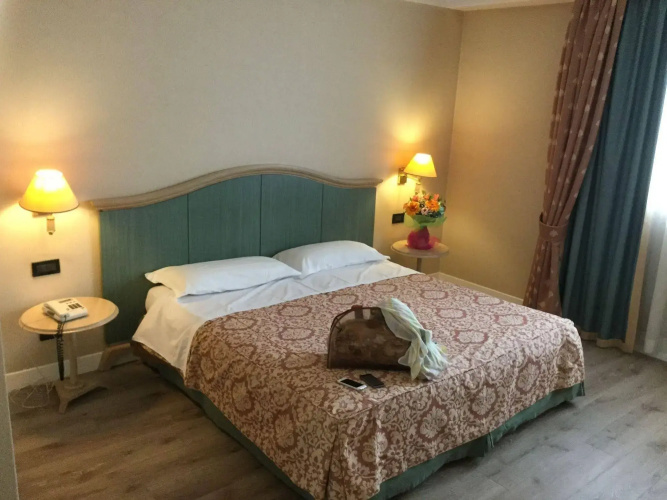 Green Park Hotel