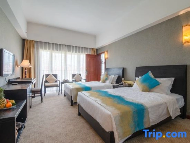 Quadruple Family Suite