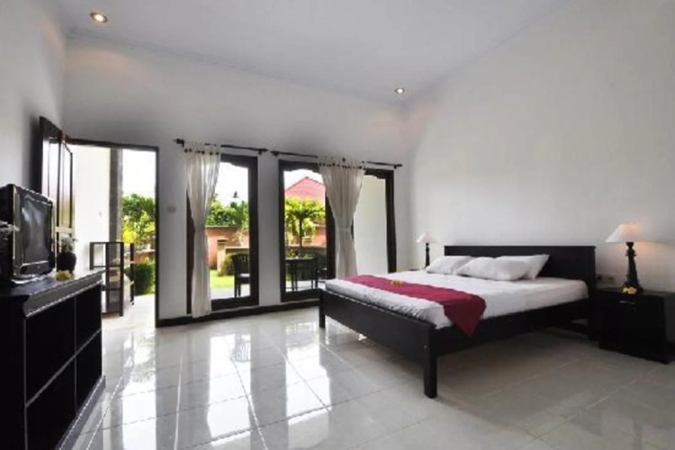 Bali Breezz Hotel