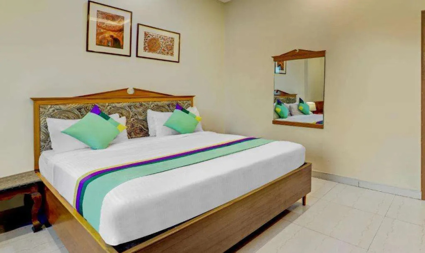 Treebo C1 Taj Nirvana