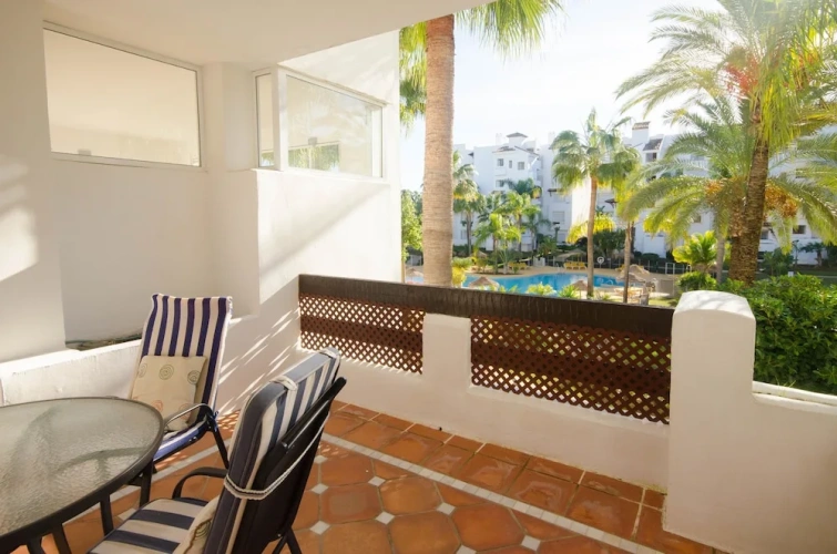 2 Bedrooms Apartment with balcony and with view