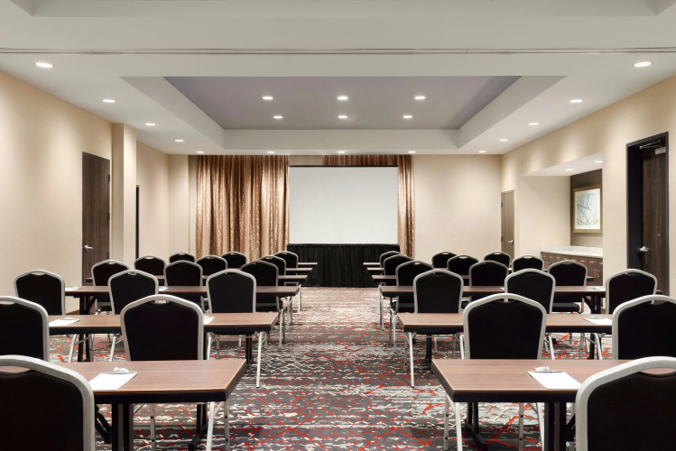 Embassy Suites by Hilton Noblesville Indianapolis Conf Ctr photo 19
