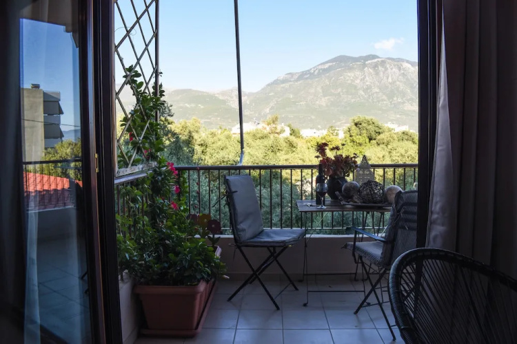 Amalia's Serendipity - City Lights & Mountain Vistas