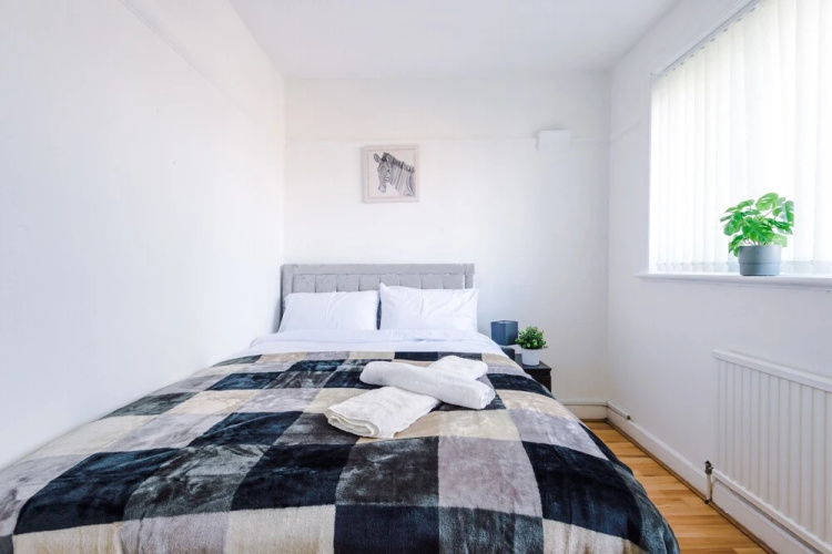 Spacious & Luxurious 3-bed House in Manchester