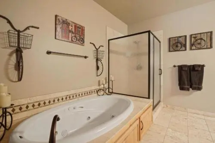 5 Vine Maple - Golf View - 6BR/6BA