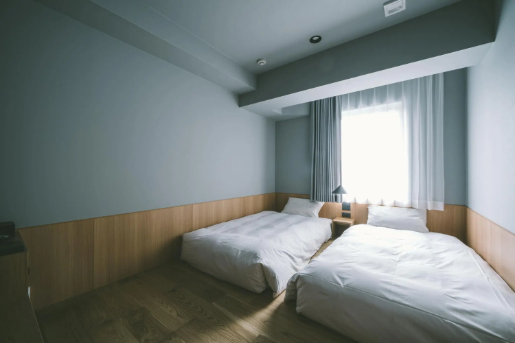 Landabout Tokyo