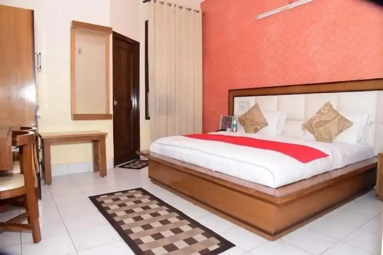 Hotel R.K. Regency