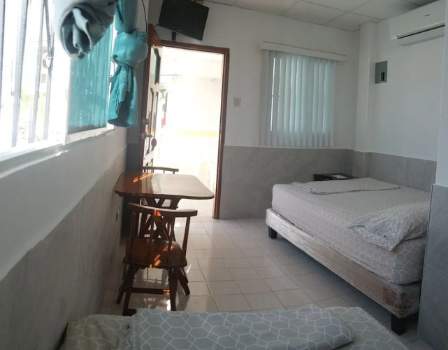Hostal Palmeras Playa Milina