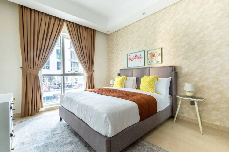 Sleek & Sophisticated 2BR With Study Within Downtown Dubai!