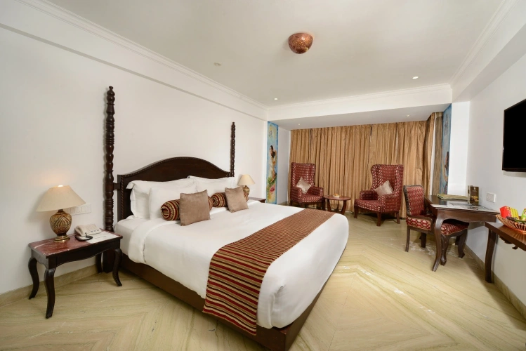 Deluxe Double room with view