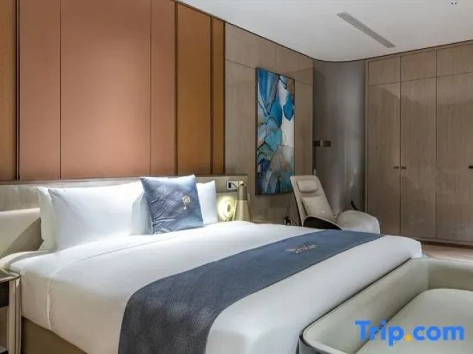Luxury Double Suite with river view