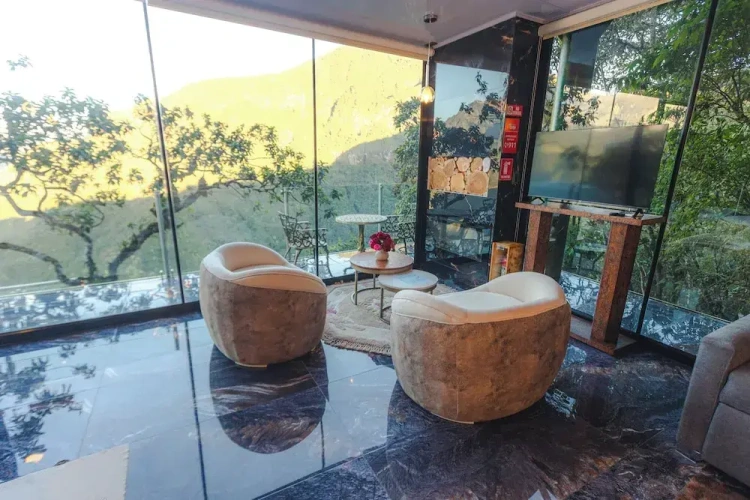 Deluxe Double room with balcony and with mountain view