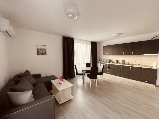 2 Bedrooms Apartment with balcony