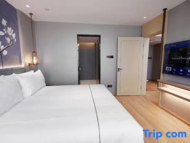 Deluxe Family Suite