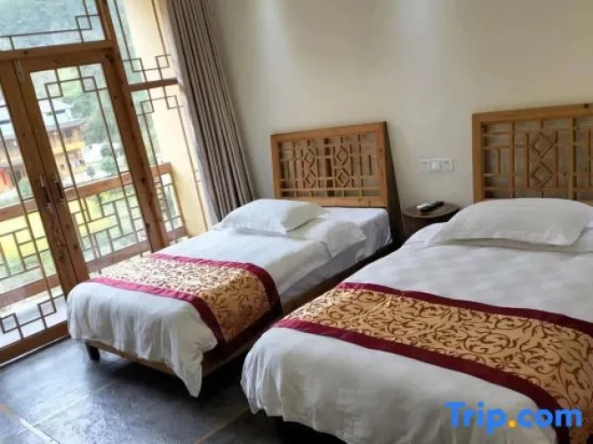Standard Twin room with balcony and with view
