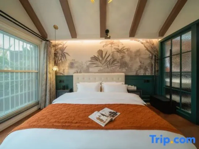 Deluxe Double Suite