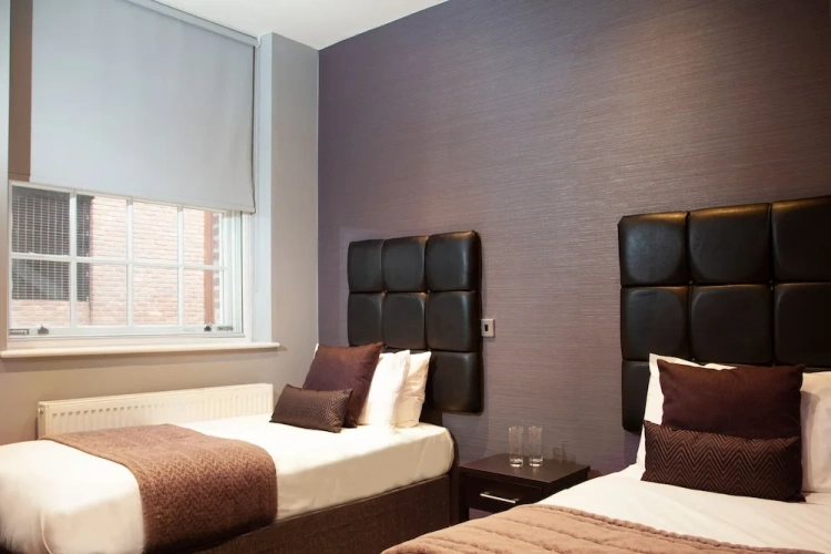 Quadruple Apartment