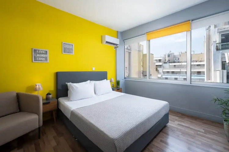 Enattica Syntagma Living