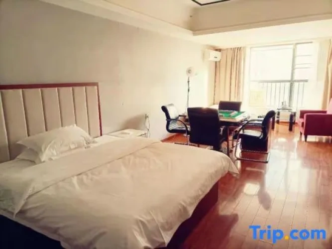 Deluxe Double room with view