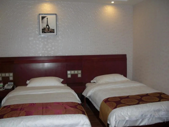 Yuntian Hotel