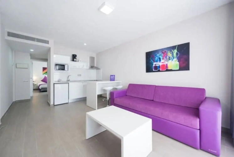 1 Bedroom Apartment with view