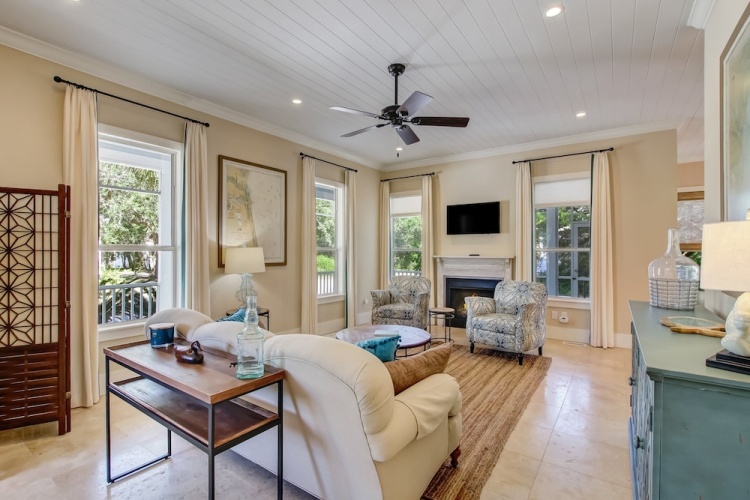 3 Bedrooms Cottage