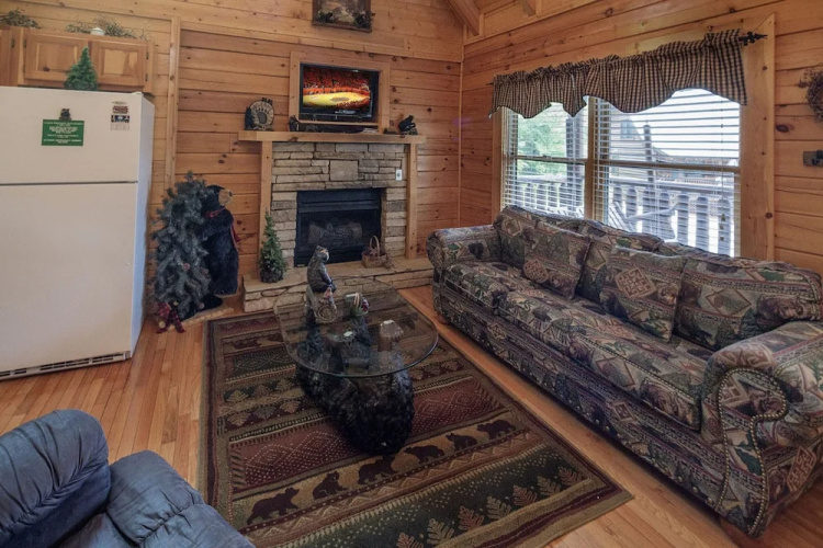Bearadise City by Heritage Cabin Rentals