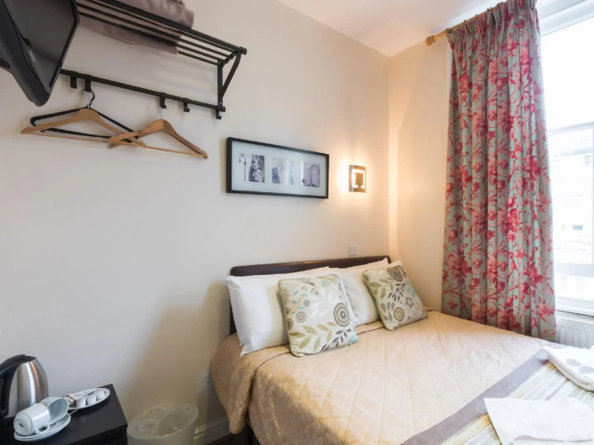 Notting Hill Gate Hotel