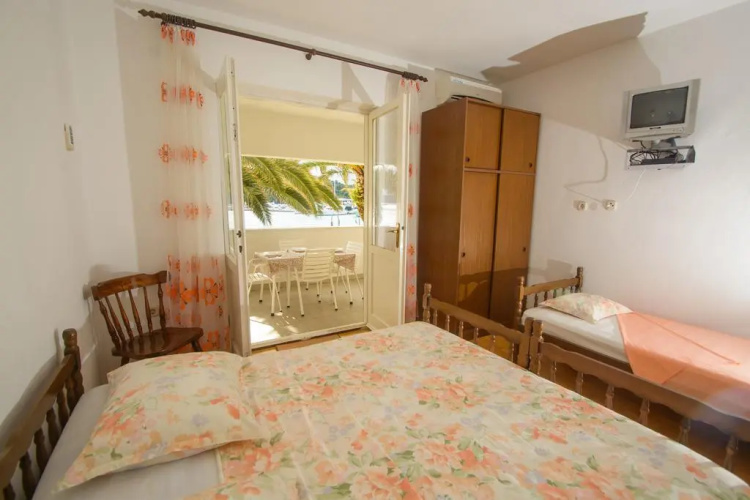 Apartments Jerkunica