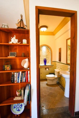 Deluxe Suite with balcony