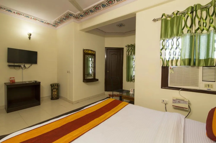 Hotel Heritage Inn