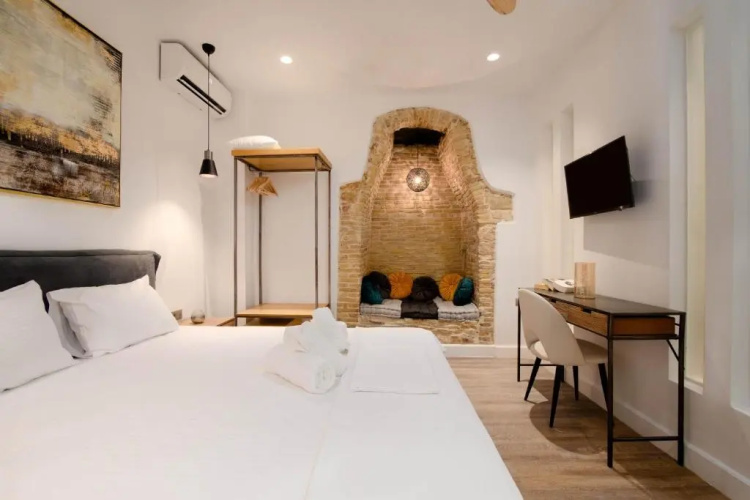 Curcumelli Luxury Suites - ΠΟΡΤΟΝΙ 1