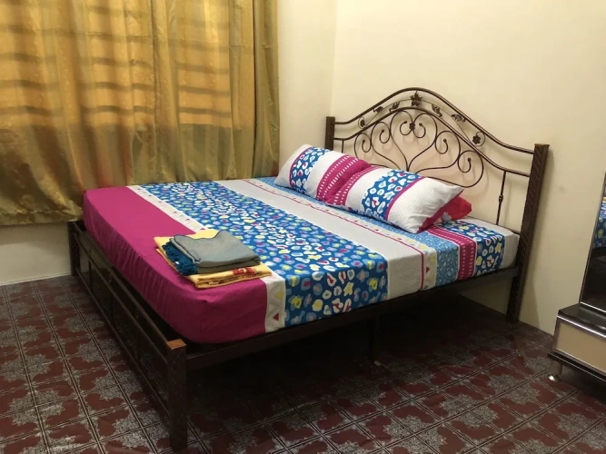 4 Bedrooms Family Cottage
